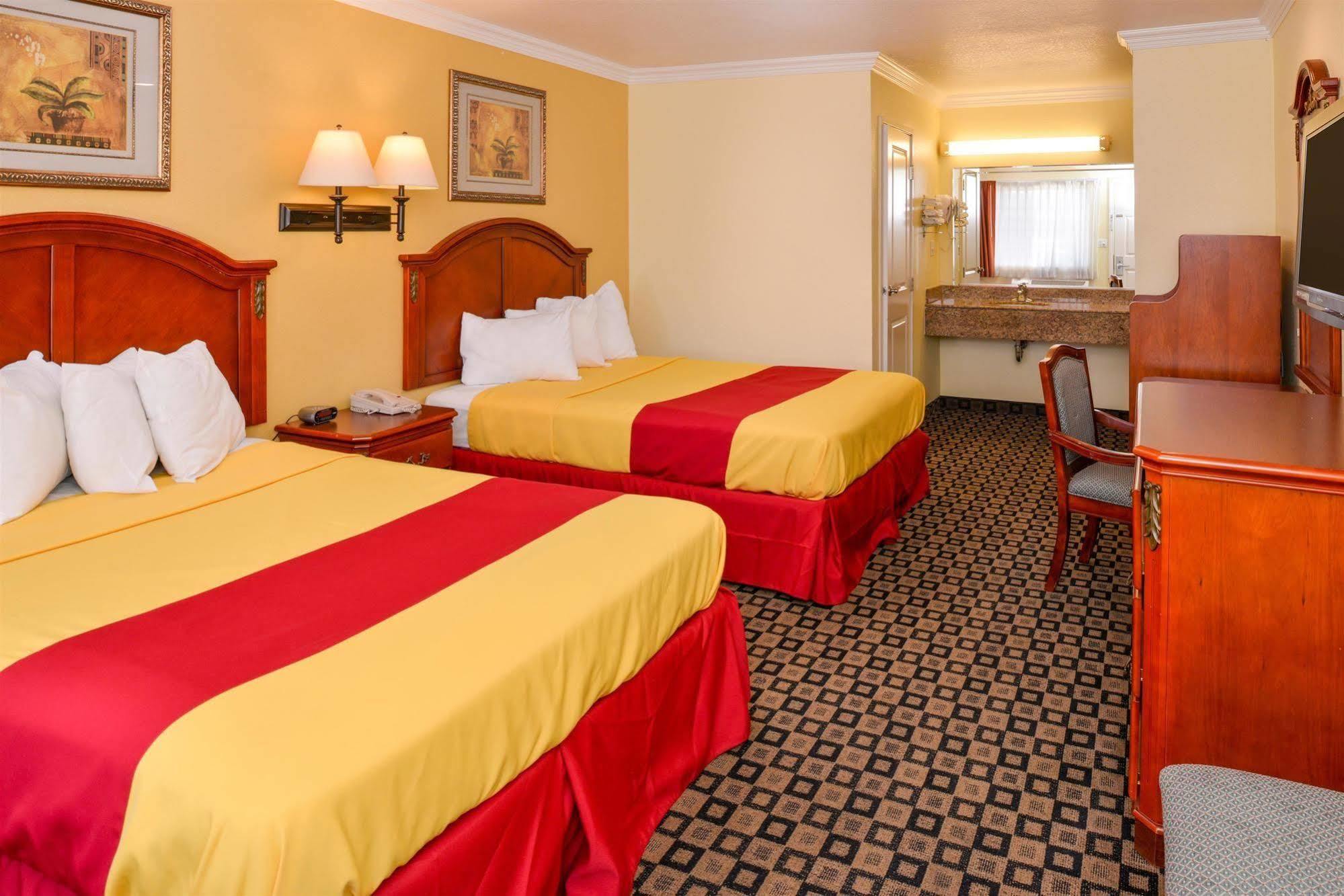 Americas Best Value Inn San Bernardino Extérieur photo